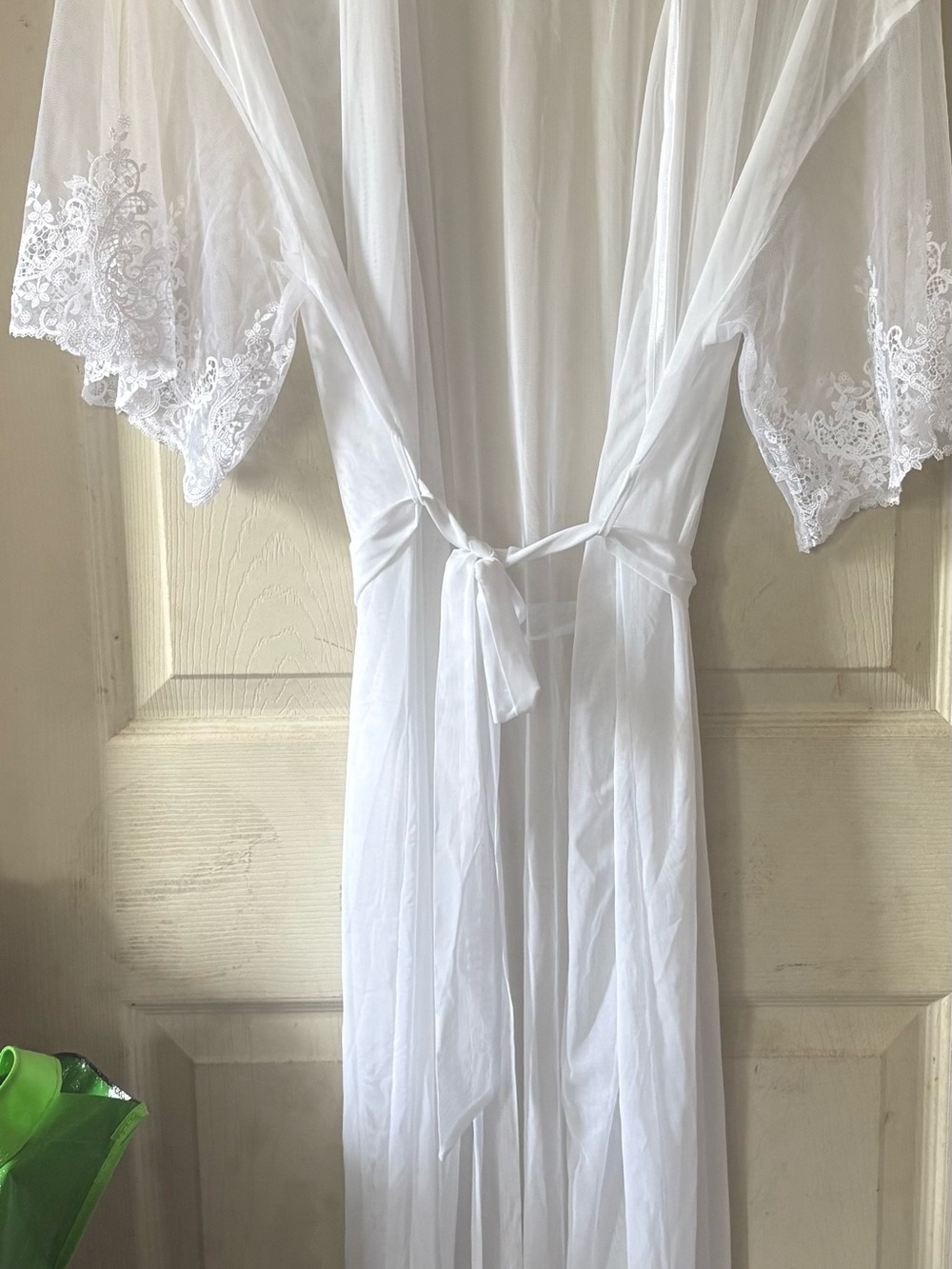 Déesse Sheer White Lace-Trim Robe - Elegant Women's Loungewear